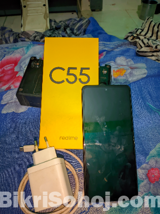 Realmi C55